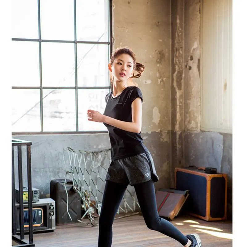 Женские тренировка Бег Йога Брюки Поддельные брюки из двух частей