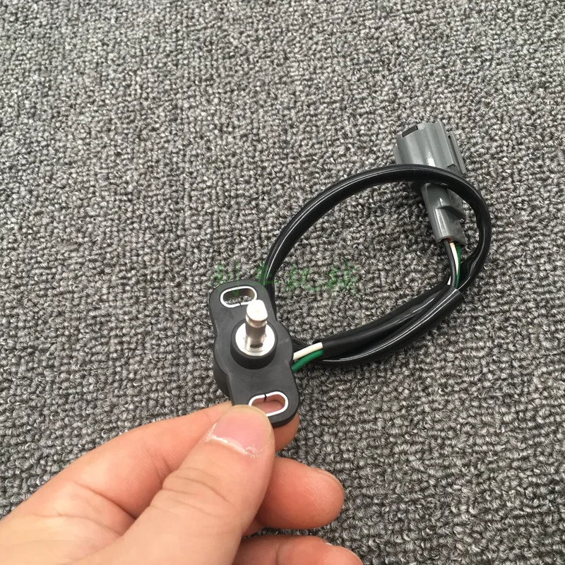 

free shipping Excavator Hitachi ZAX70 120 200 230-5-6 throttle motor positioner potentiometer fittings digger