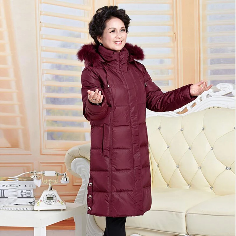 Длинная куртка-пуховик большого размера для мам среднего возраста 2018 г. зимние