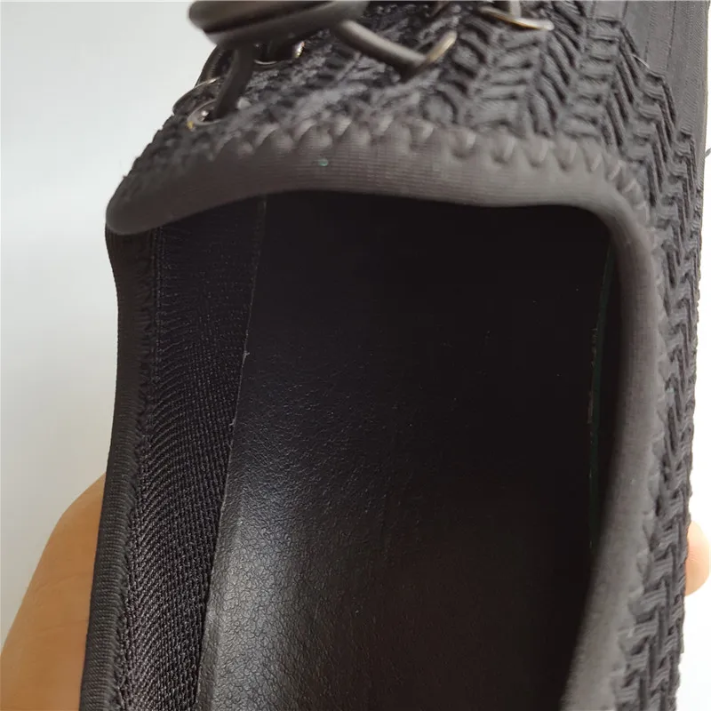 Мужские повседневные туфли черные мягкие кроссовки на шнуровке