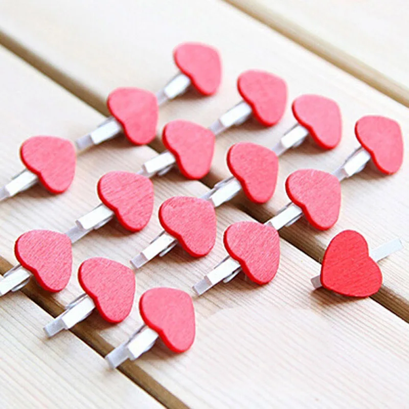 100 шт./лот Деревянные Прищепки для одежды с красным сердцем прищепки фотографий