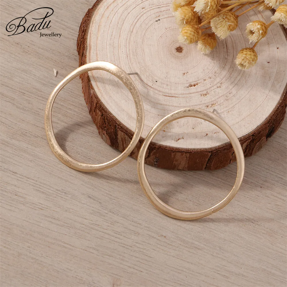 Круглый витой Золотая Сережка-гвоздик из металла в стиле панк серьги для женщин