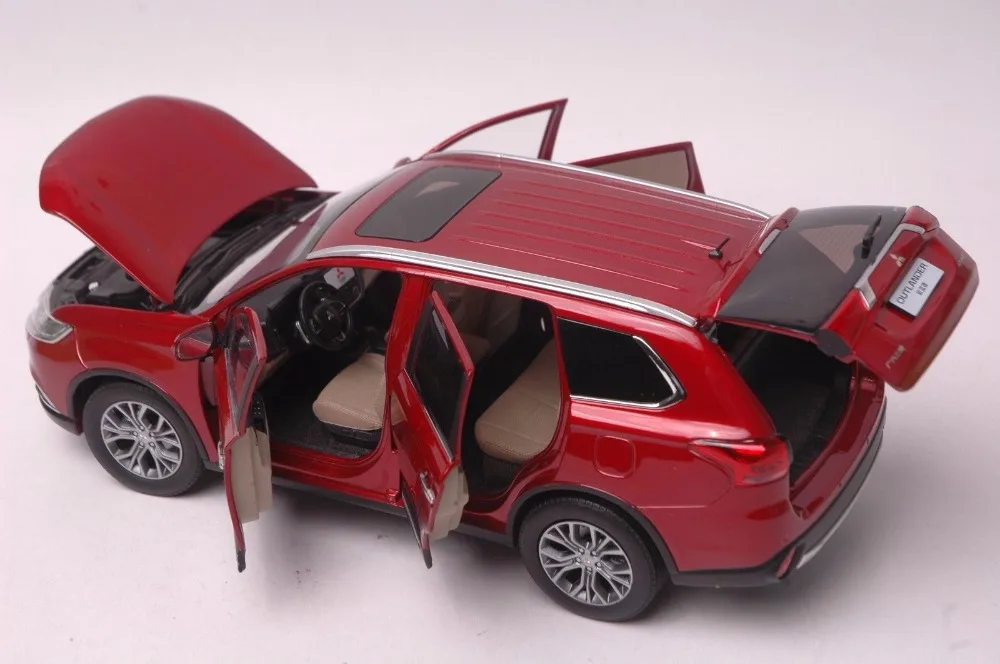 1:18 литья под давлением модель для Mitsubishi Outlander красный внедорожник сплав игрушечный автомобиль миниатюрная коллекция