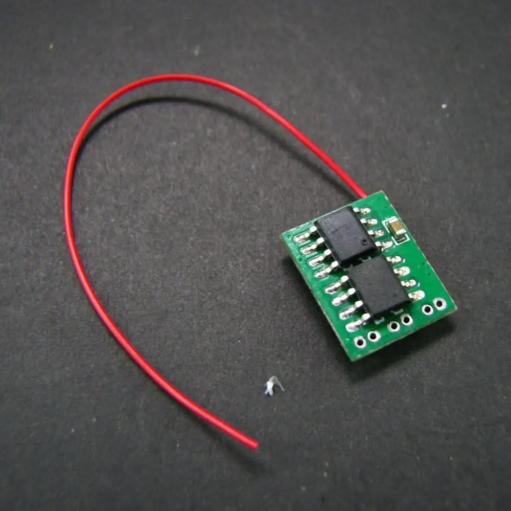 Микромодельный самолет Радиоуправляемый приемник 3 канала 900 МГц для двух