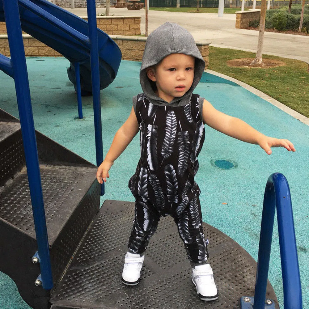 Модный хлопковый комбинезон без рукавов с капюшоном и перьями для новорожденных