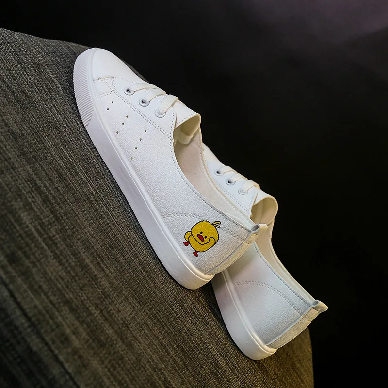 Sports driving shoes women flat non-slip casual Italy 2018 Korean version of woman skateboarding | Спорт и развлечения