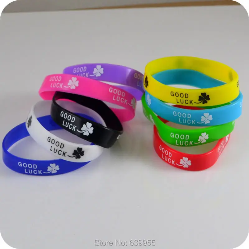 

Good Luck Clover Lucky grass wristband silicone bracelet Fashion jewelry
