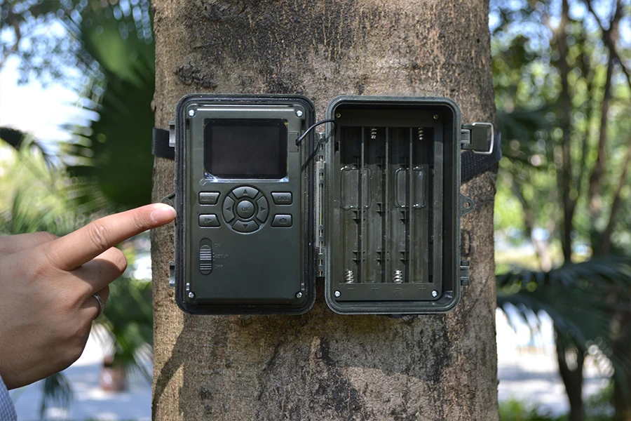 Охотничьи камеры 14MP 720P Bolyguard белая вспышка светодиодный Трейл камеры цветные фото и видео в ночное время запись звука доступны 100 футов