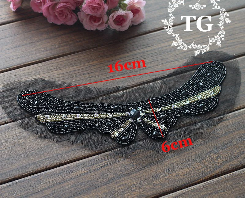 2 шт. Бесплатная доставка Блестки тяжелое вышитое бисером с кружевным воротником