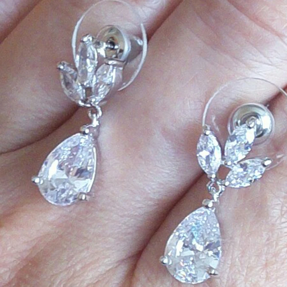 Роскошные серьги-гвоздики Funmode в форме капли воды с фианитами ААА Женские