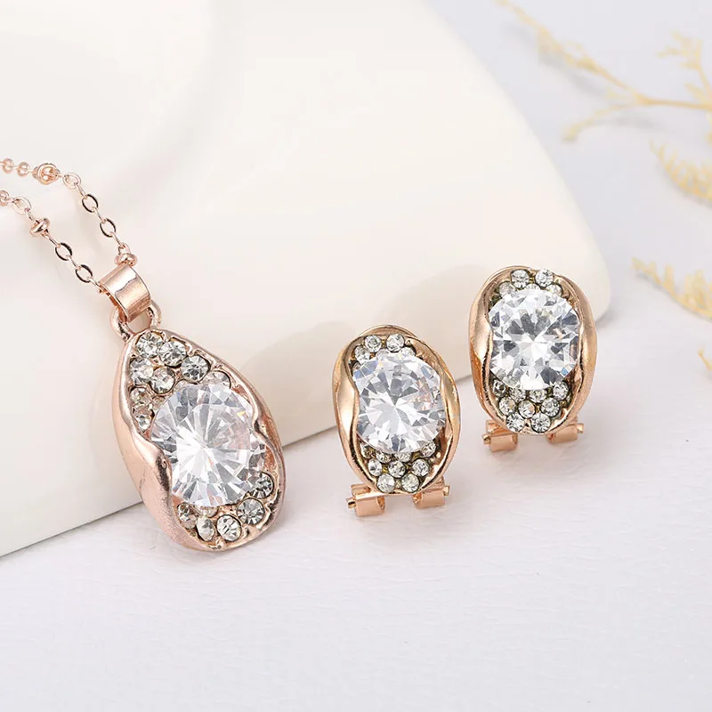 Комплект из колье и серёг с фианитами|designer jewelry set|jewelry setsjewelry set for wedding |