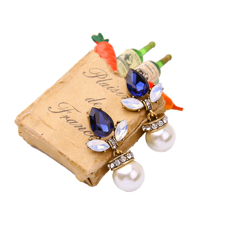 Оптовая цена элегантные белые серьги капельки с искусственным жемчугом Капри