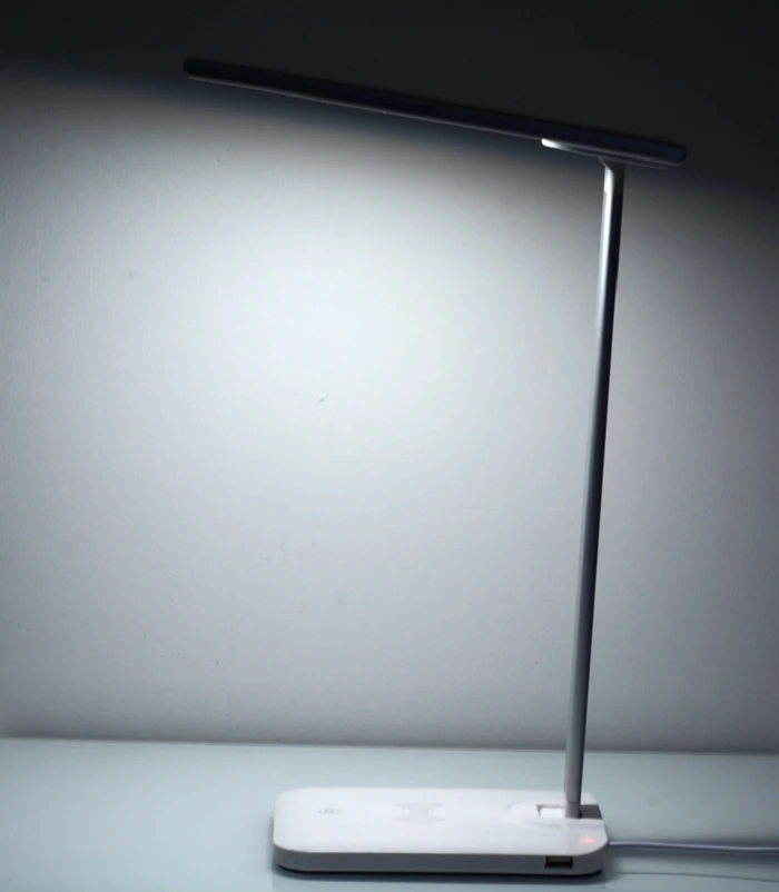 Youbina Складная LED Настольная лампа затемнения поворотный защита глаз настольная лампа с Ци Беспроводной Зарядное устройство для офиса спальня в общежитии