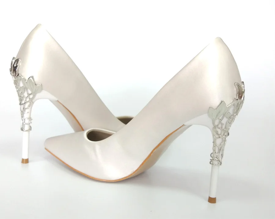 Туфли лодочки женские на шпильке пикантные атласные или блестящие высоком