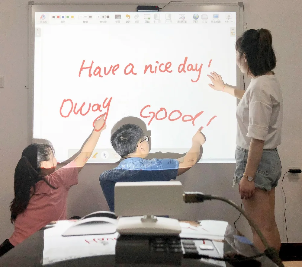 Multi прикосновения руки и пера Управление подвижные Smart Board переносная интерактивная доска для интерактивной стене игры