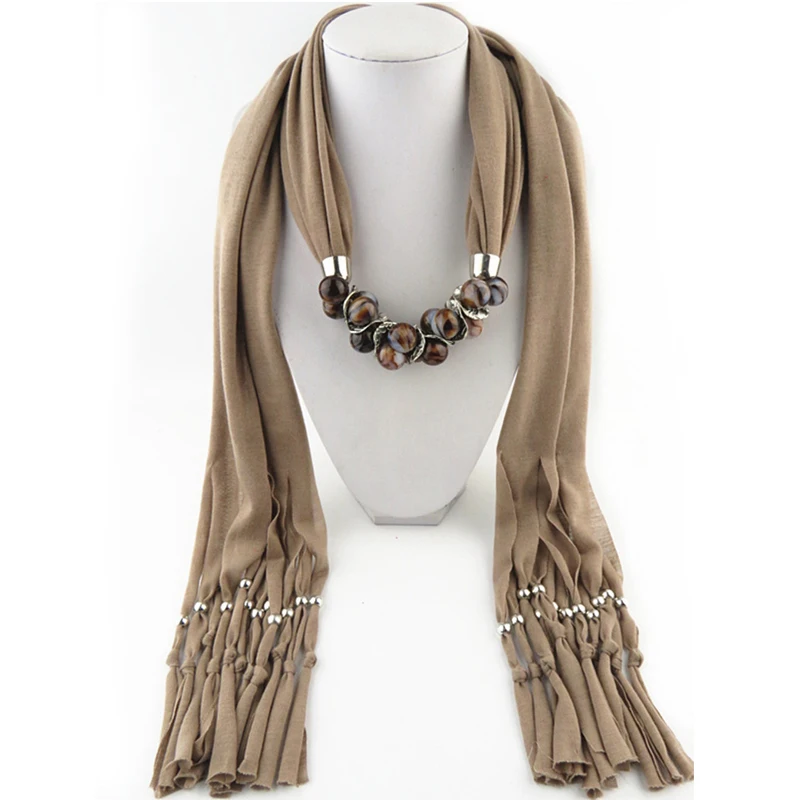 Женский этнический шарф разноцветный из полиэстера с кисточками в форме