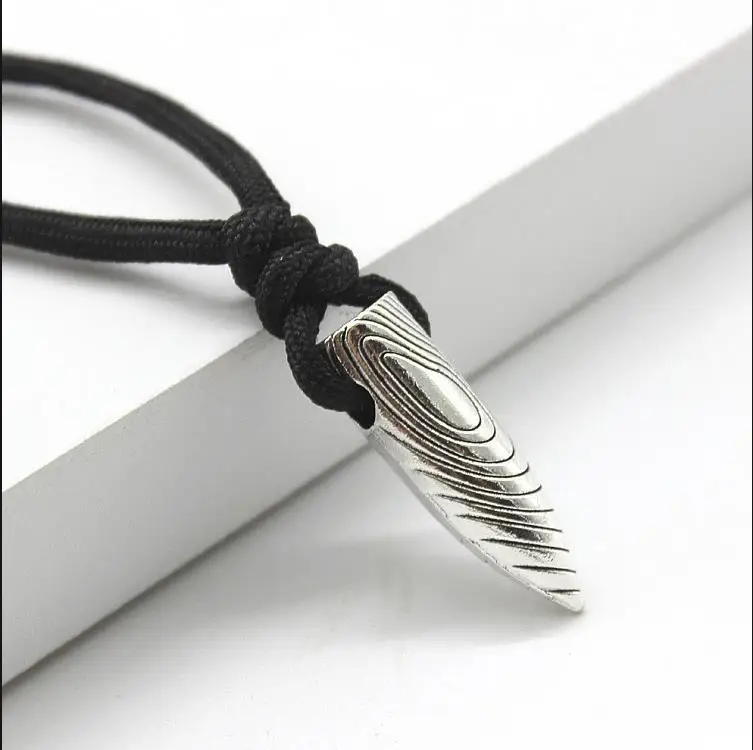 Кулон в виде пули ожерелье Мужская Личность ретро нить ювелирное изделие оптовая