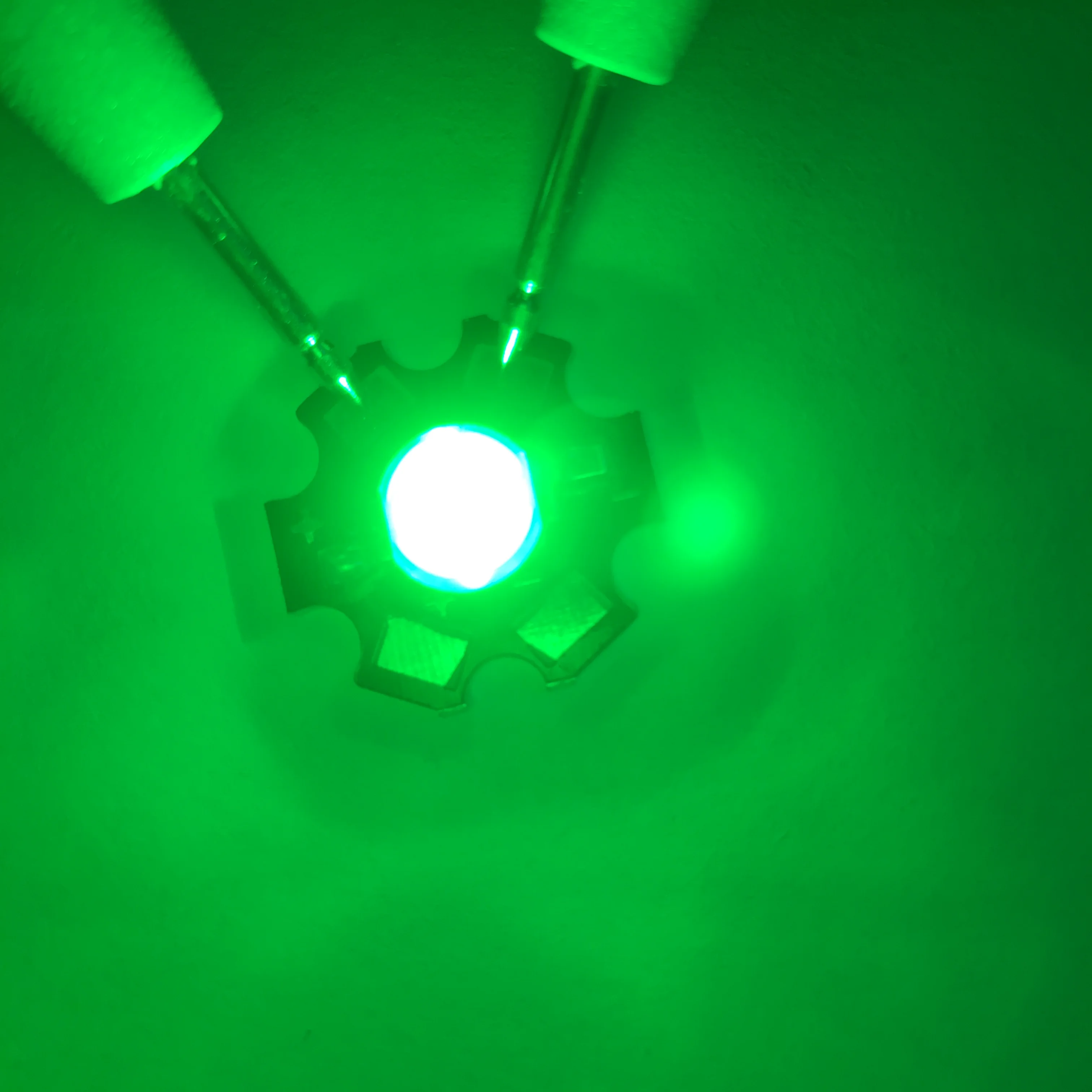Green 5 шт. 1 Вт Светодиодный диоды PCB Звезда База белый красный желтый полный спектр RGB УФ Высокая бусины силы лампа металлическая пластина радиатор алюминий DIY - Цвет: Green