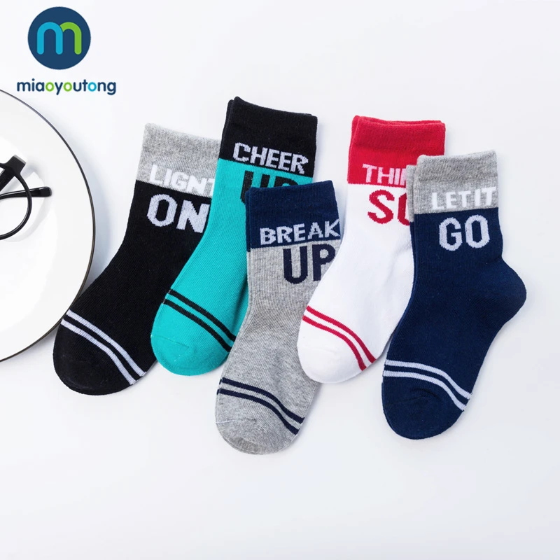 

Носки для новорожденных мальчиков и девочек, 5 пара/лот, 10 шт., хлопковые удобные носки с буквенным принтом, мягкие вязаные носки для малышей