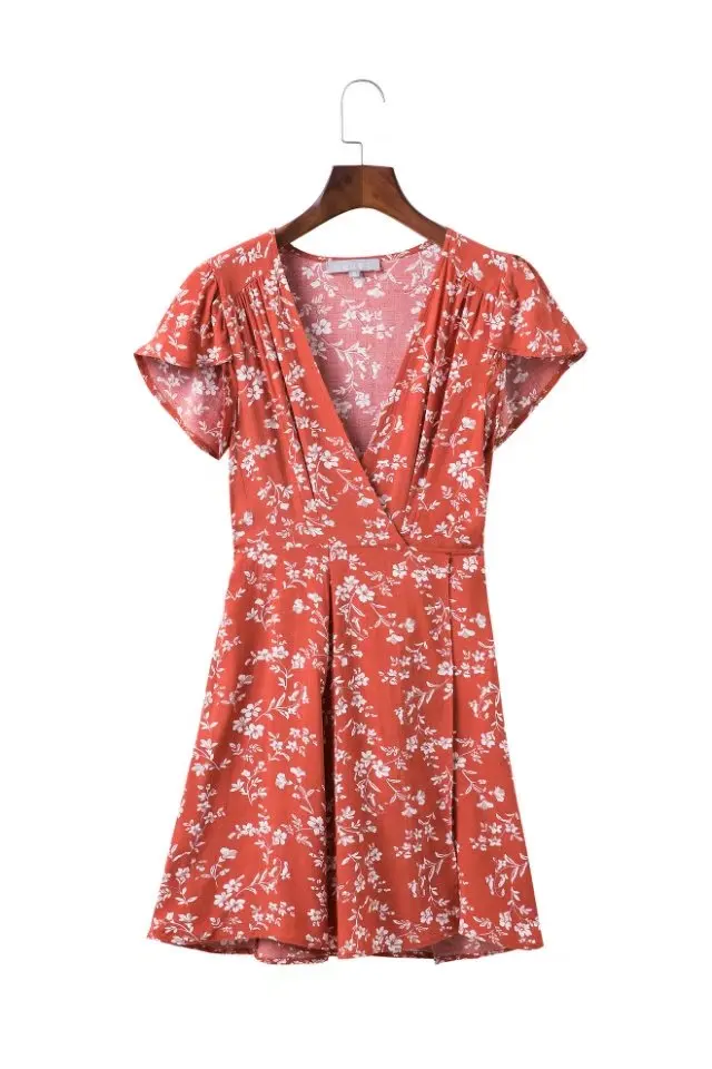 Женское платье с коротким рукавом V-образным вырезом и цветочным принтом |