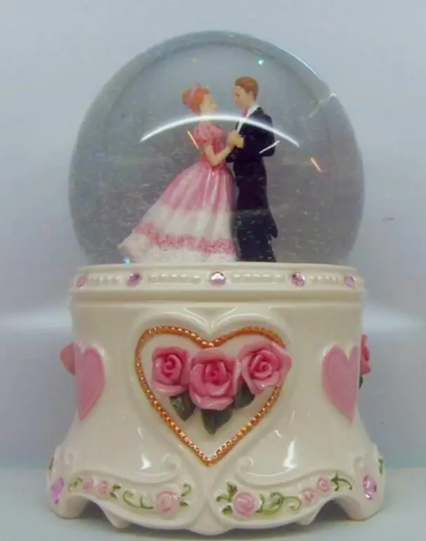 WBY 715++++Ceramic three-dimensional carved crystal music box Valentine's Day gift wedding song | Дом и сад