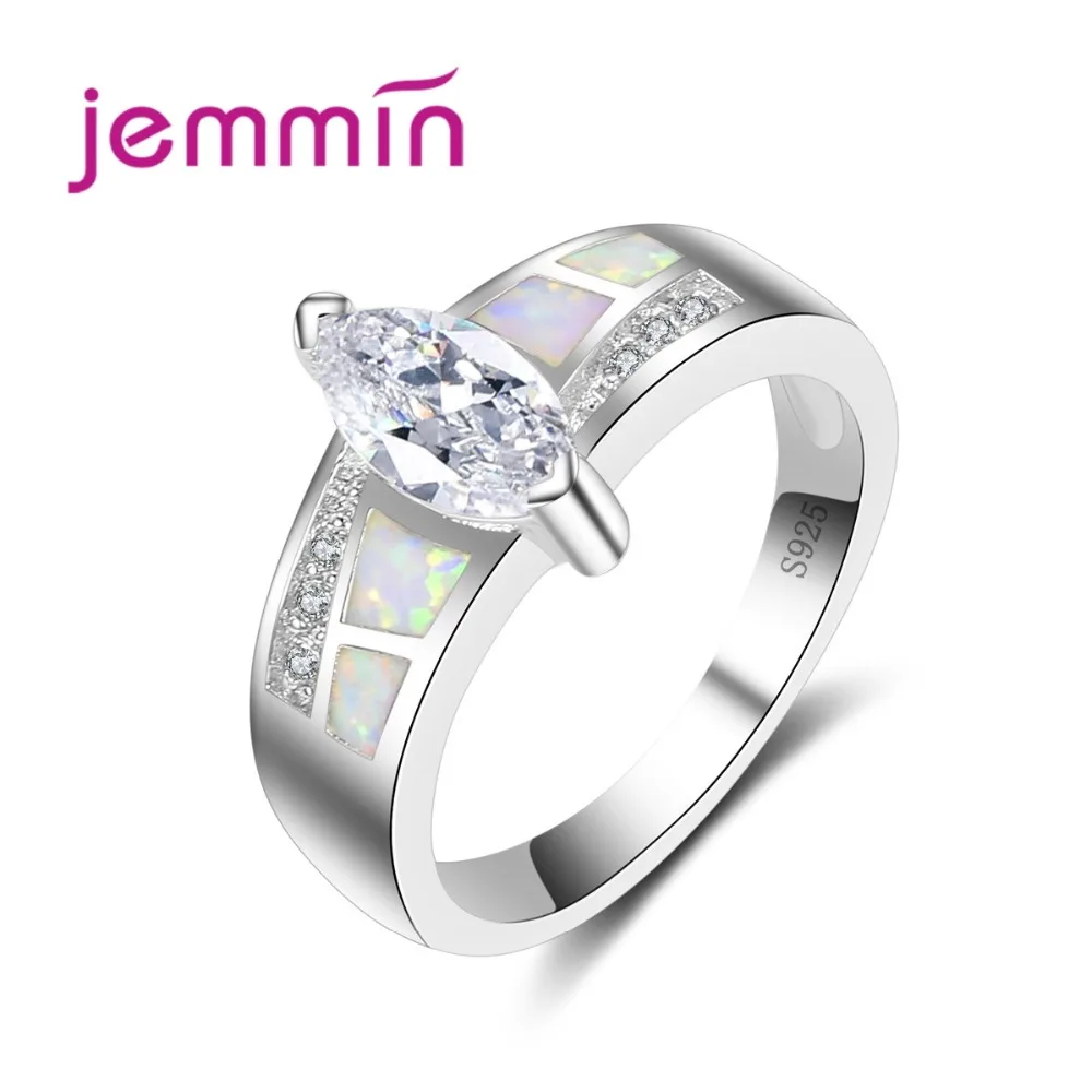 Кольцо женское обручальное из серебра 925 пробы с белым опалом | Украшения и