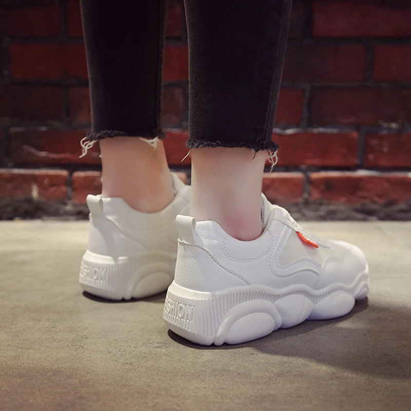 Летняя спортивная Белая обувь для отдыха Новинка 2019 года на подошве с медведем