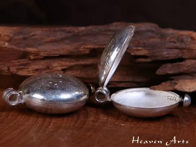 Тибетский молитвенный ящик серебряный Амулет счастливого бабабао Непальские