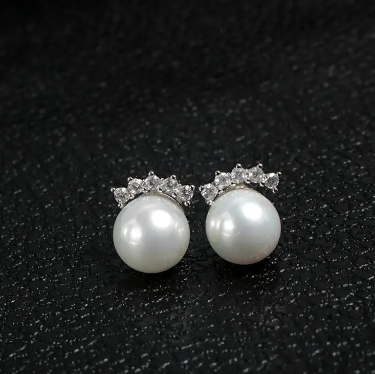 Красивая инкрустированная Цирконом Корона и ушные ювелирные изделия в японском