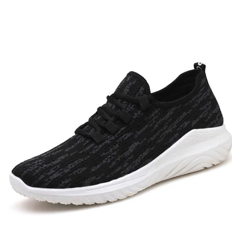 Кроссовки мужские легкие из сетчатого материала на шнуровке |