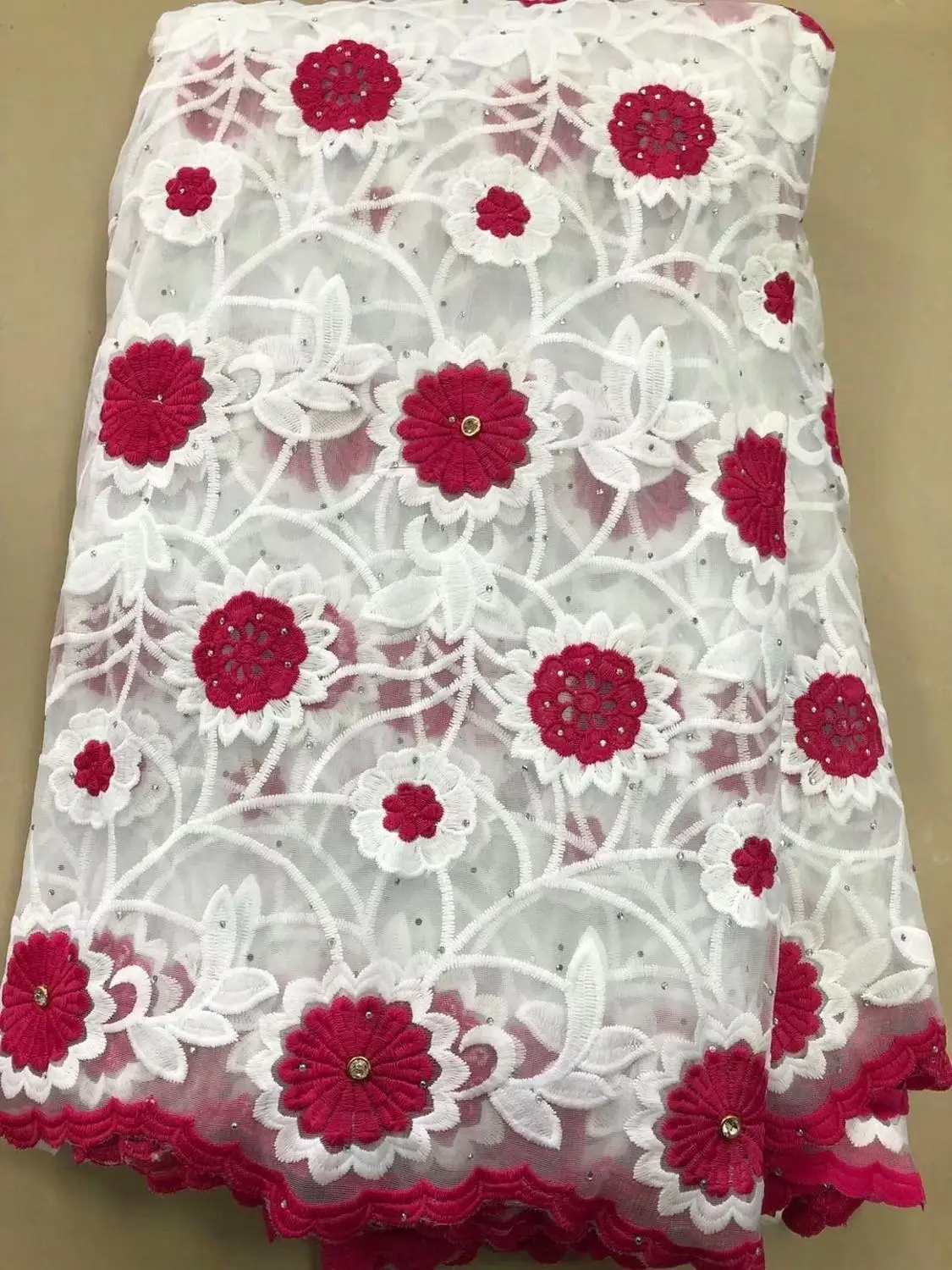 Нигерийские кружевные ткани 2019 Высококачественная кружевная ткань africain broderie coton