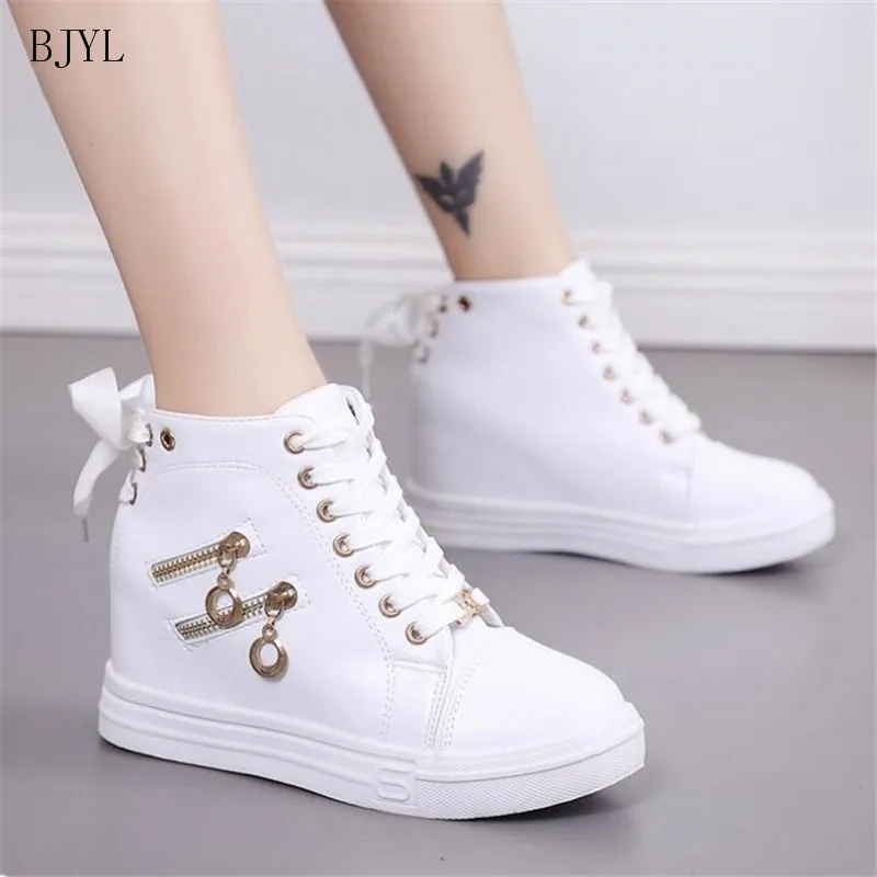 

BJYL 2019 Women Wedge Platform Rubber Leather Lace Up High heel 6 cm Shoes Round Toe Increasing White Sneakers Zipper B63