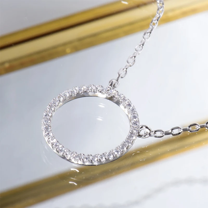 Женское ожерелье с большим круглым кулоном подарочное фианитом и кристаллом ZK30 |