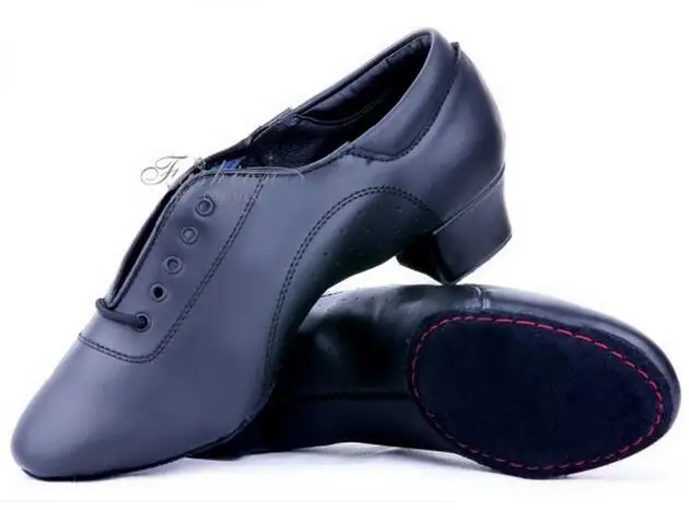 Бесплатная доставка новинка 2017 черные мягкие мужские туфли для