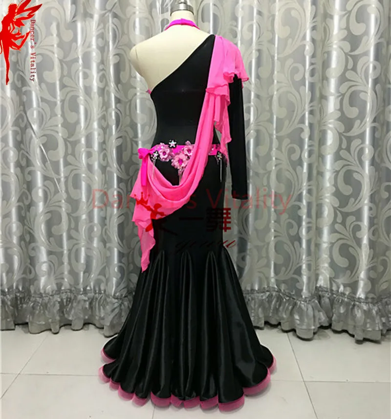 Girls belly dance Performance dress flowers bra top and velvet 2pcs Lady India clothes women Elegant B/C | Тематическая одежда и