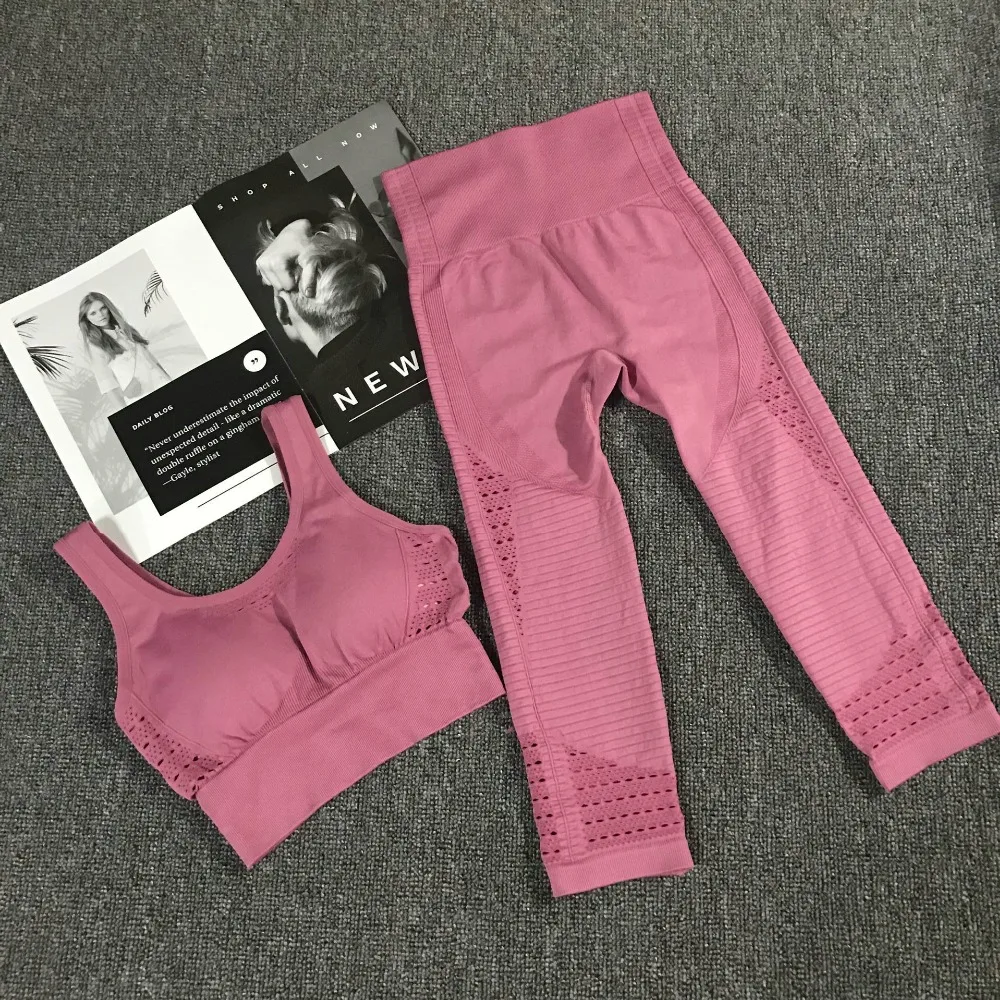 

2PCS Yoga Set Strappy Bra+High Waist Energy Seamless Capris Women Gym Workout Clothing Tracksuit Yoga Leggings Pants Sports Suit