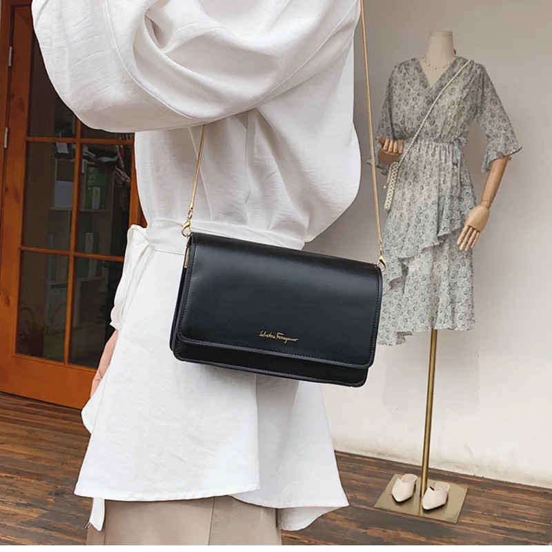 Сумка кросс-боди Женская на цепочке миниатюрный чехол плечо маленькая