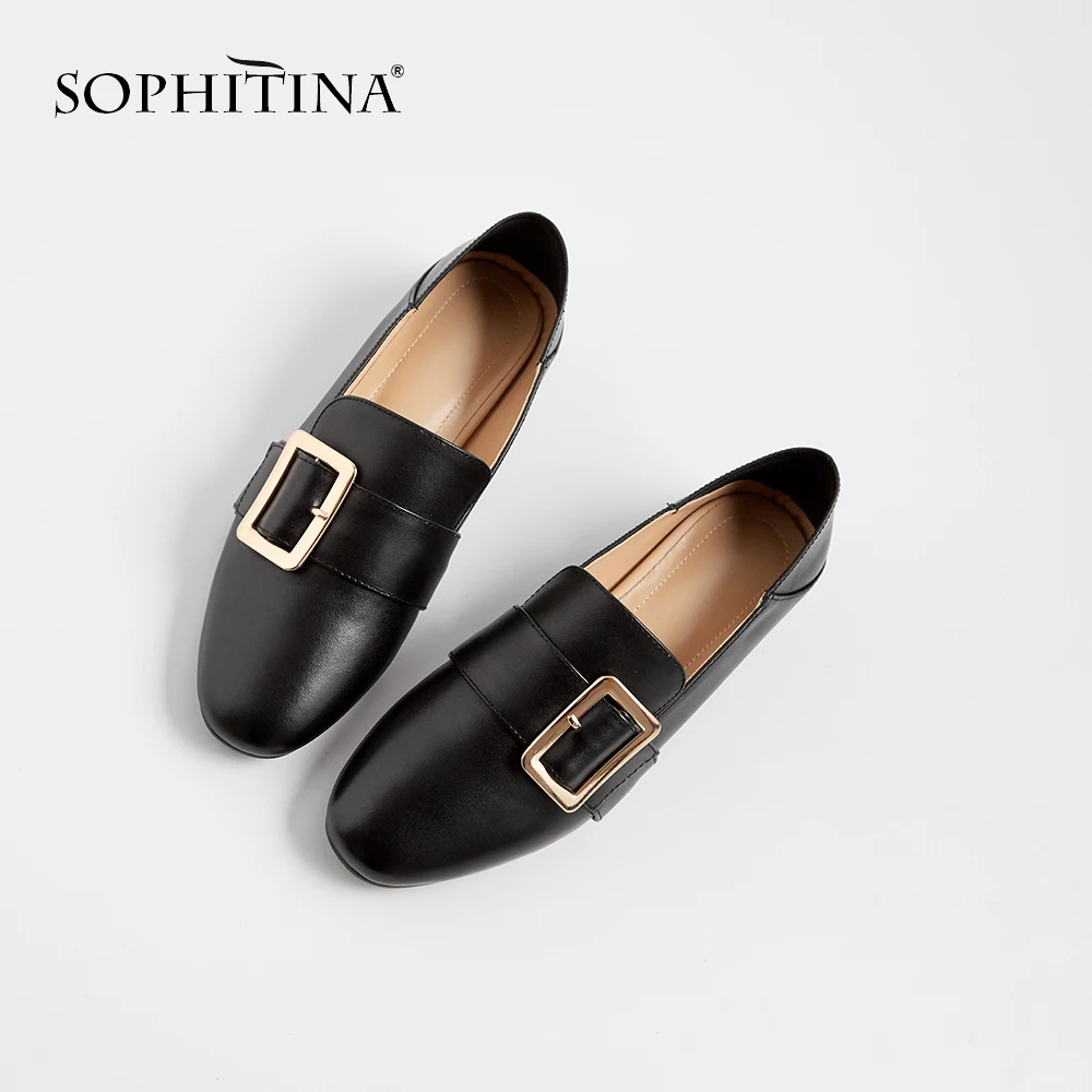 SOPHITINA/Удобные туфли на плоской подошве высокого качества с круглым мыском. Повседневная обувь всесезонная 2019г. Женские модные туфли на плоскойплоской подошве с квадратной пряжкой и металлическим украшением. SO113
