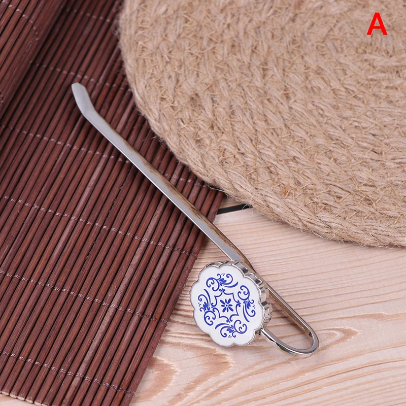 Vintage Porcelain Vase Bookmark For Books Blue And White Metal Bookmark School Stationery Items Creative Unique Gift