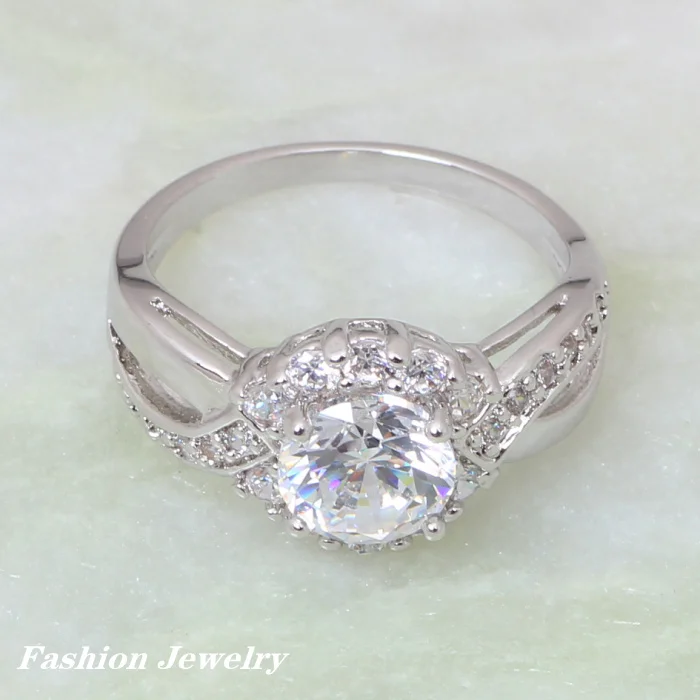 Женское кольцо с фианитом серебряное перманентным светом R324 | Украшения и