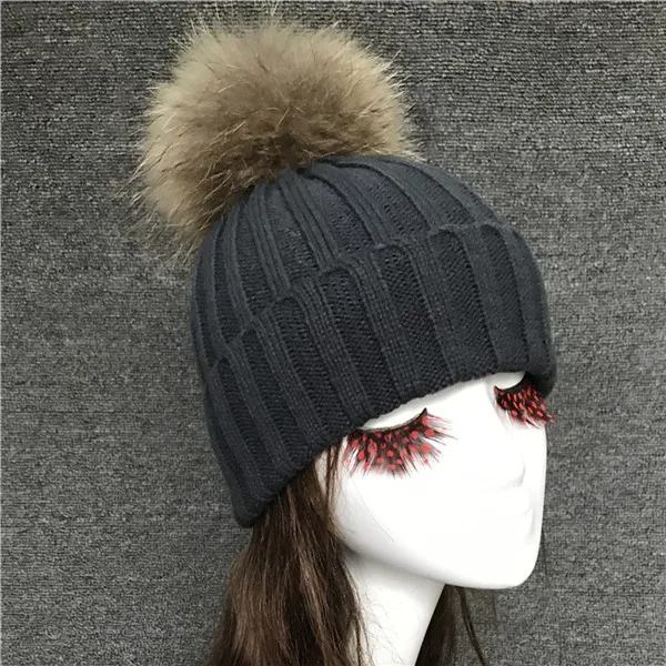dark gray Милая меховая шапка с помпоном, женская теплая шапка, детские вязаные шапочки, шапка, плотный трикотаж, шапки из натурального меха лисы/енота - Цвет: dark gray