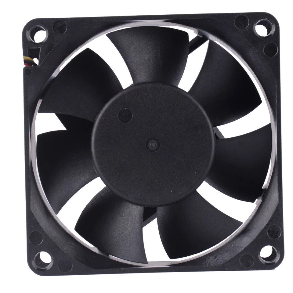 1 шт. MGT7012YR W25Fan уплотнением Процессор Вентилятор охлаждения 12V 0.39A с 4pin 7025 70 мм 70*70*25