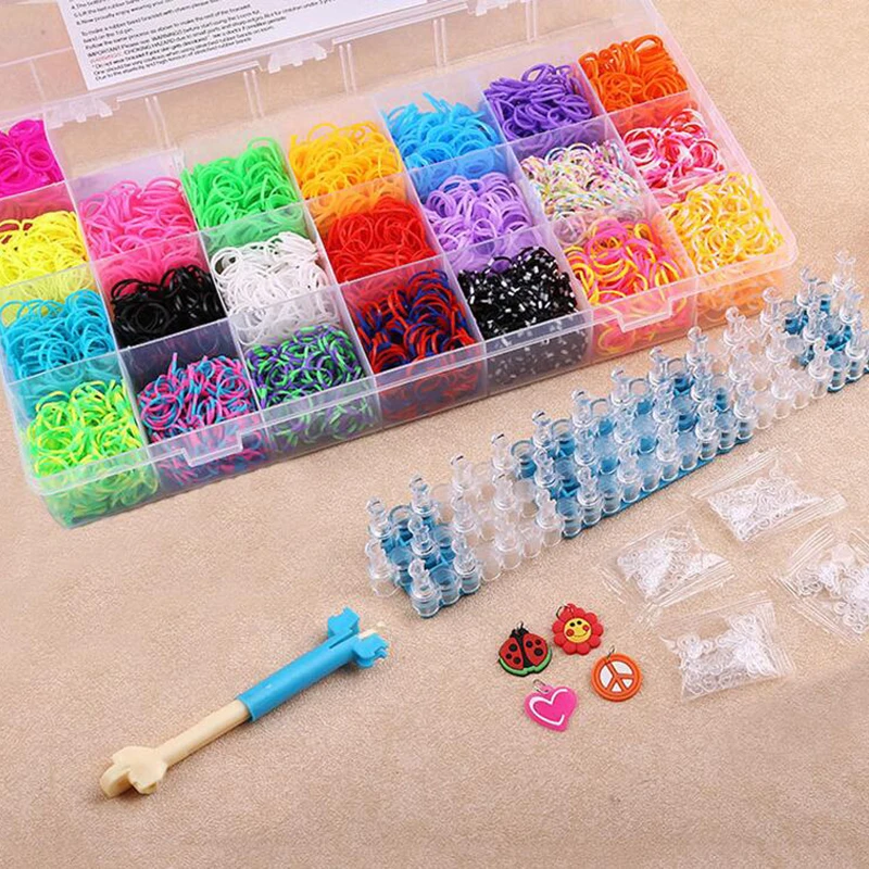 DIY rubber bands to weave bracelet Kit with 4400pcs Rainbow  Braided Bracelet and S-Clips and Crochet Hook for Kids DIY Bracelet