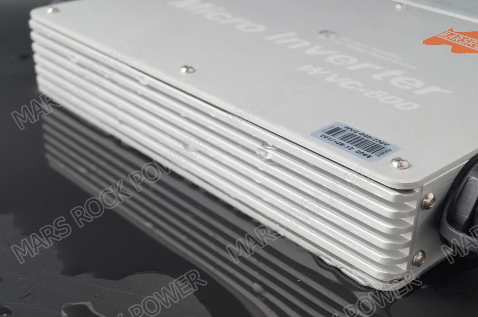 22-50 постоянного тока в переменный ток 110 V или 220 V Водонепроницаемый IP65, и он имеет высокую эффективность чистая Синусоидальная волна 600 Вт MPPT сетки галстук инвертора микро-инвертор