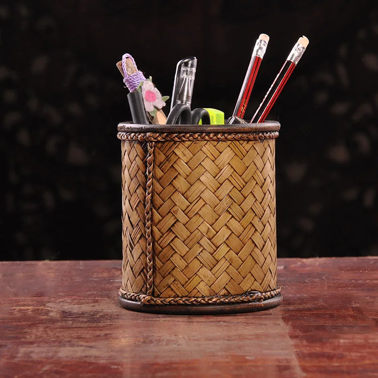 Southeast Asian style Thai style wooden rattan pen container pen holder imported handicrafts Thai home decoration gifts