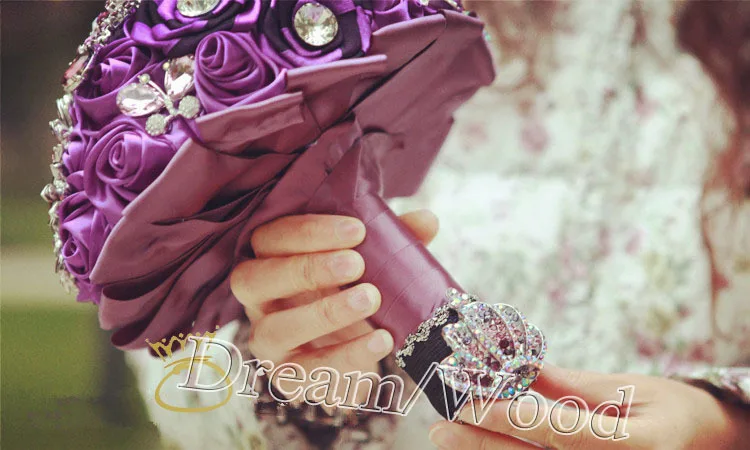 2015 wedding accessories korean style handmade diamand brooch crystal purple bouquet for bridal can be customized |