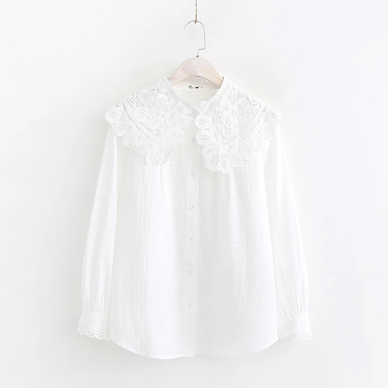 

2019 Spring New Fresh Lap Top Loose Shirt Female Hollow Out Lace Peter Pan Collar White Sweet Lolita Shirt