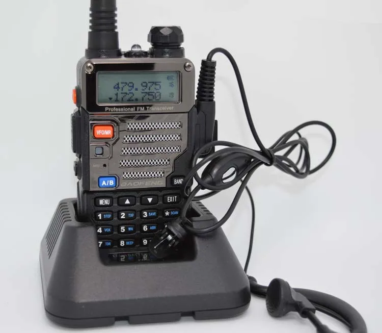 Лампа BaoFeng UV 5 для двусторонней радиосвязи с бесплатными наушниками UV5RE 136 174 МГц и
