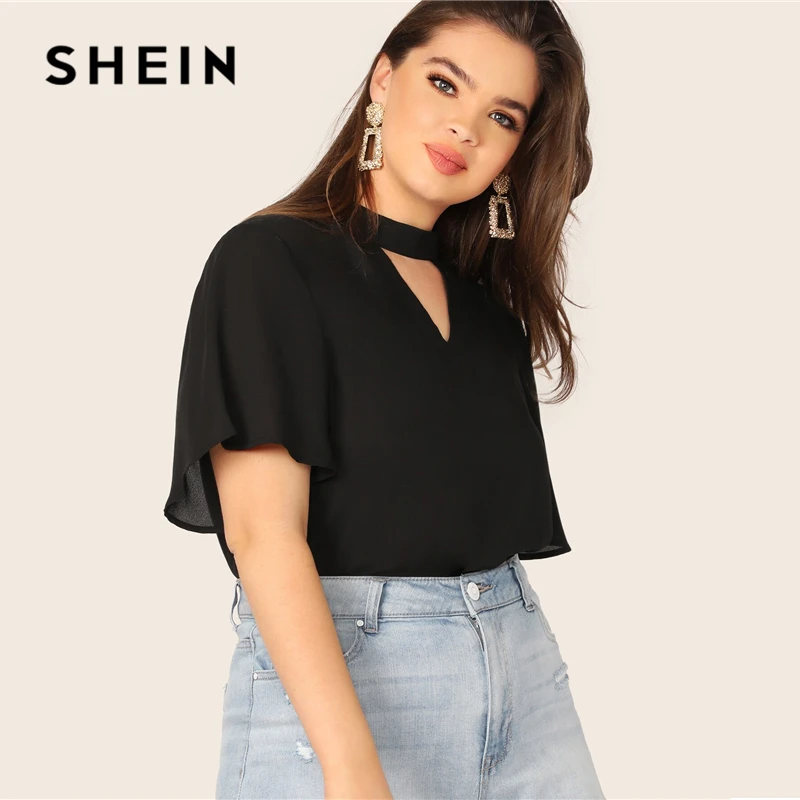 SHEIN, черный топ с v-образным вырезом на спине размера плюс, однотонный топ, блузка,, женская летняя Повседневная рубашка с коротким рукавом и вырезом