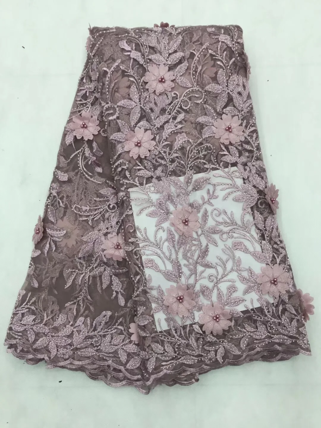 

Latest High Quality African Tulle Lace Fabric 2019 3D Flower Fabric French Tulle Lace Fabric Bead Trimmings For Sewing JL097
